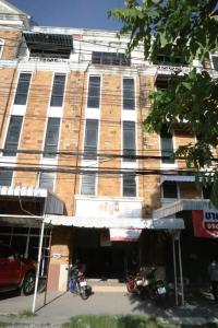 ที่ดินพร้อมสิ่งปลูกสร้างหลุดจำนอง ธ.ธนาคารออมสิน นครราชสีมา เมืองนครราชสีมา ในเมือง